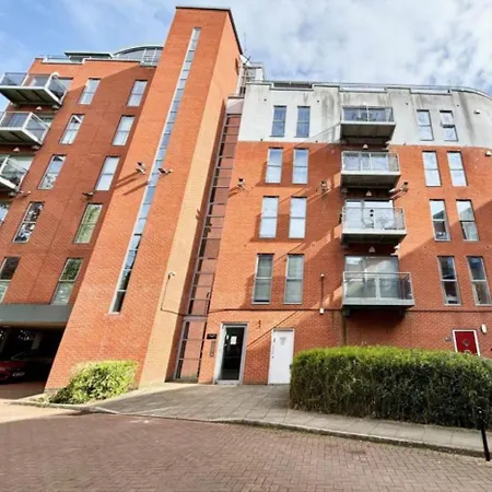Apartment Leeds Ls1 2bd Corporate 2 Bath Secured Parking, Long Stay, Council Stay, Nursing Care Cos, *