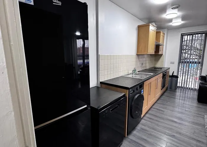 Апартаменти Ls1 2bd Corporate 2 Bath Secured Parking, Long Stay, Council Stay, Nursing Care Cos, Лідс